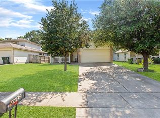 4612 Northwood Dr, Bryan, TX 77803