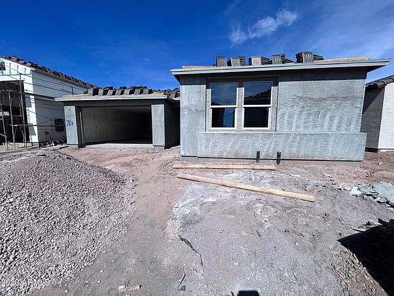 3rd image of 2670 E HOMESTEADER Road