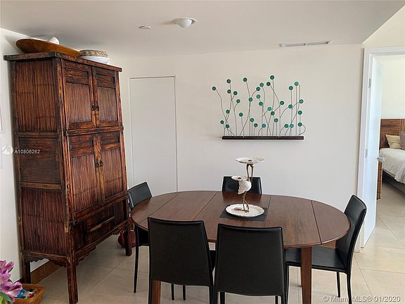 3rd image of 5875 Collins Ave APT 505