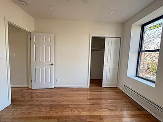 Rented by NY Space Finders Inc.