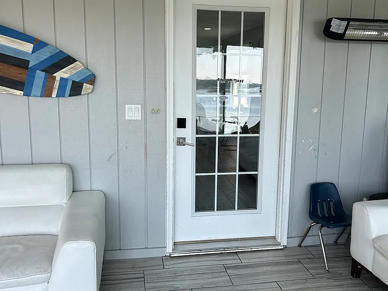 2351 Island View Dr — Photo 3