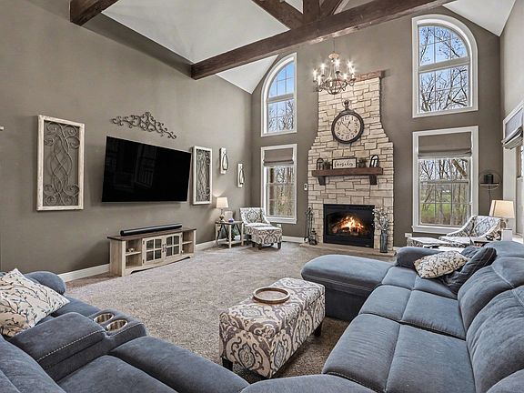 4th image of 21433 S Wooded Cove Dr