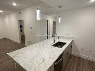 386 Market St UNIT 303, Brighton, MA 02135