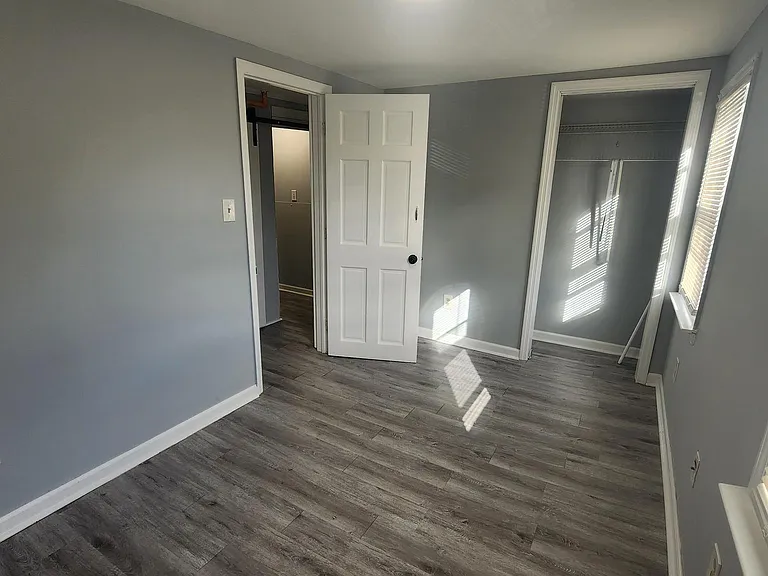 108 E Pacific Ave #1 — Photo 14