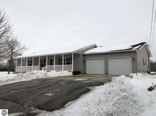 2775 S Nottawa Rd, Mount Pleasant, MI 48858