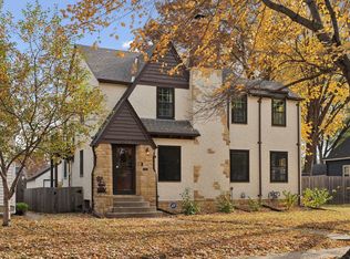 4212 Queen Ave N, Minneapolis, MN 55412