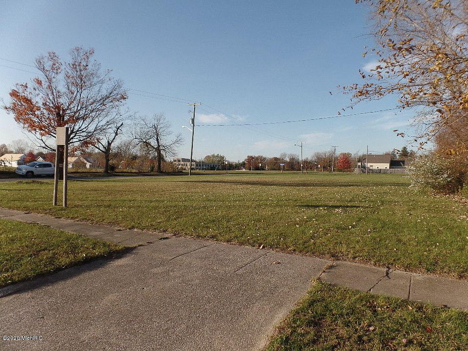 1st image of 1001 Indiana Ave