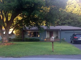 8974 Lakeview Dr, Rome, NY 13440