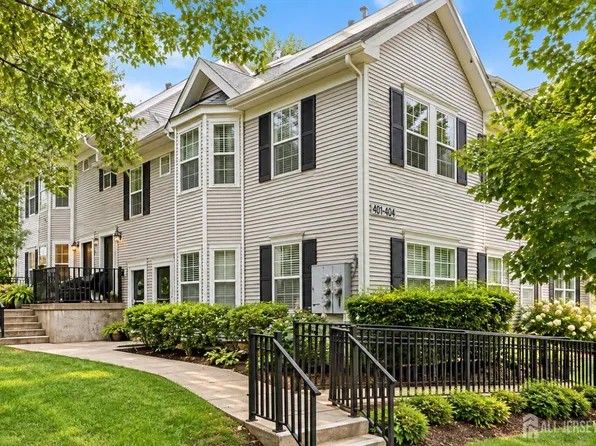 403 Cypress Ln, East Brunswick, NJ 08816