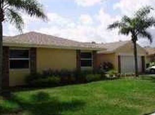 14640 Highland Spring Ct, Davie, FL 33325