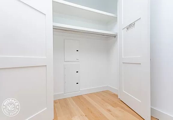 4th image of 41-21 28th St #44V