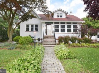 210 W Browning Rd, Collingswood, NJ 08108