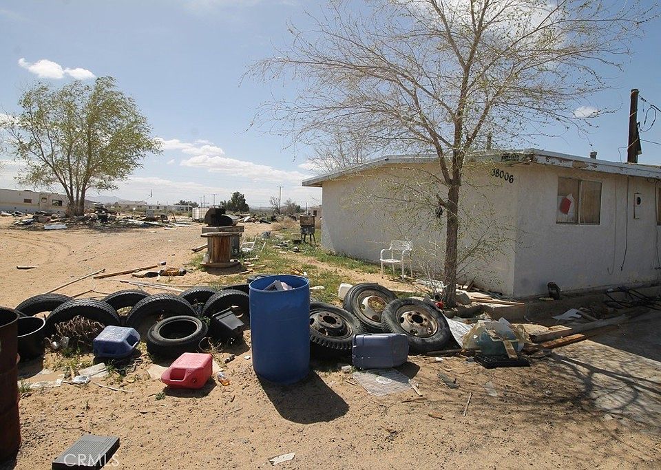 38006 Pueblo Rd, Hinkley, CA 92347 Zillow