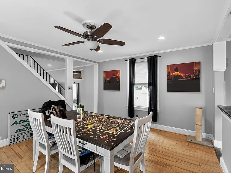 475 Old Elm St — Photo 10