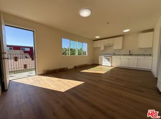 1716 Locust Ave APT 5, Long Beach, CA 90813