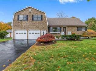 80 Mansfield Rd, Milford, CT 06461