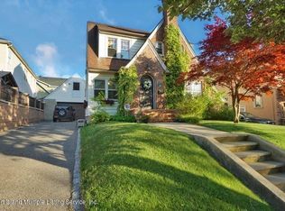 5218 Amboy Rd, Staten Island, NY 10312