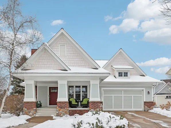 15837 Drawstone Trl, Apple Valley, MN 55124