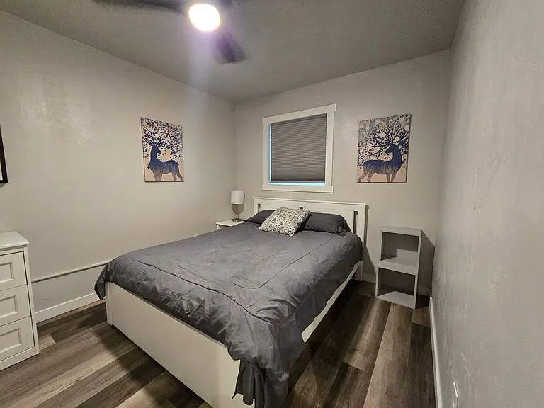 715 S Laguna Ave — Photo 11