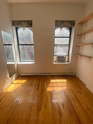 Rented by J Misrahi Realty Corp | media 29