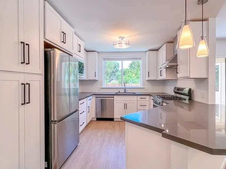 244 Foothill Blvd — Photo 14