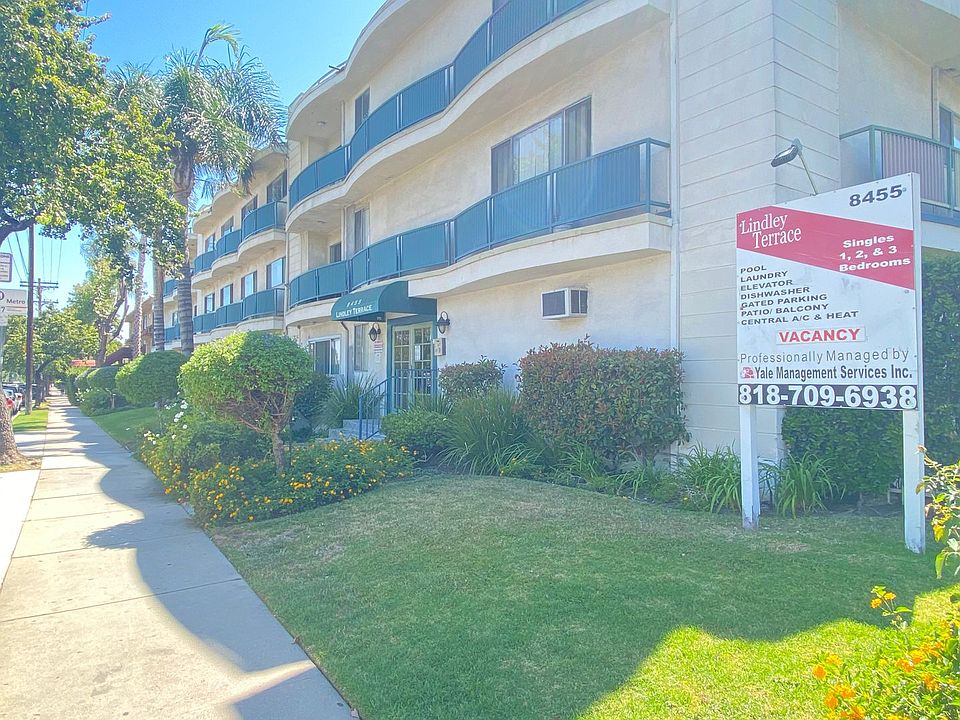 1st image of 8455 Lindley Ave APT 211A
