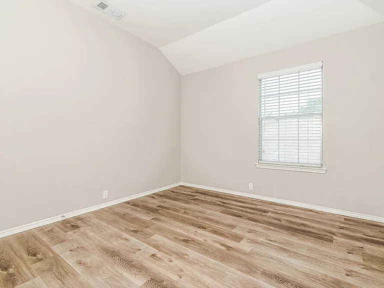 1333 Mill Wood Ln — Photo 14
