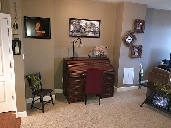 Nook betwen kitchen/ living