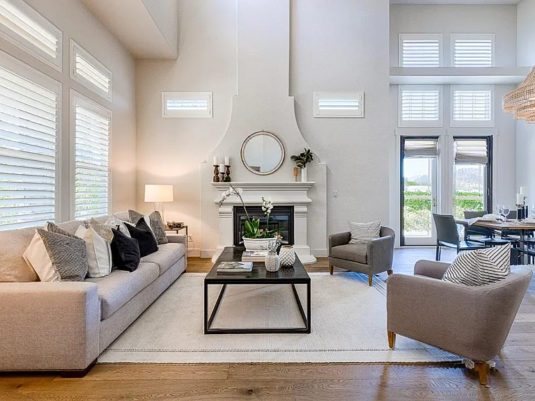 704 Hunt Ave — Photo 6