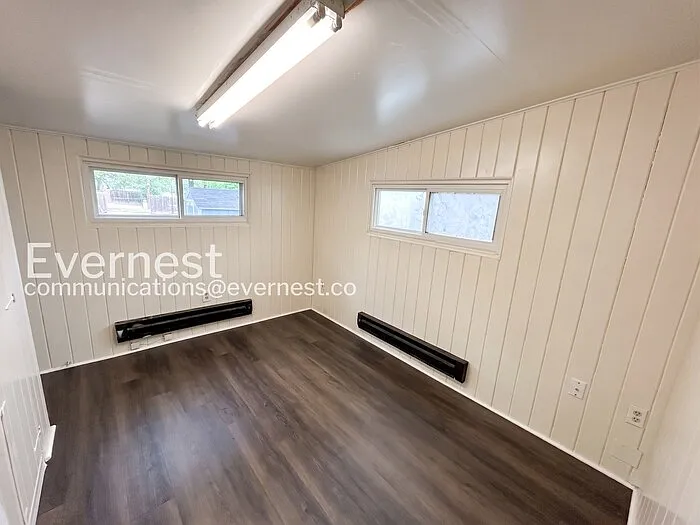 110 1/2 W Cheyenne Rd — Photo 6