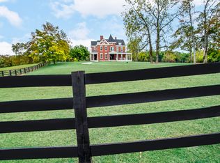 1056 Ninevah Rd, Lawrenceburg, KY 40342