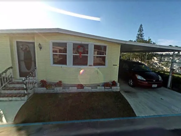 4 Fig St, Alva, FL 33920