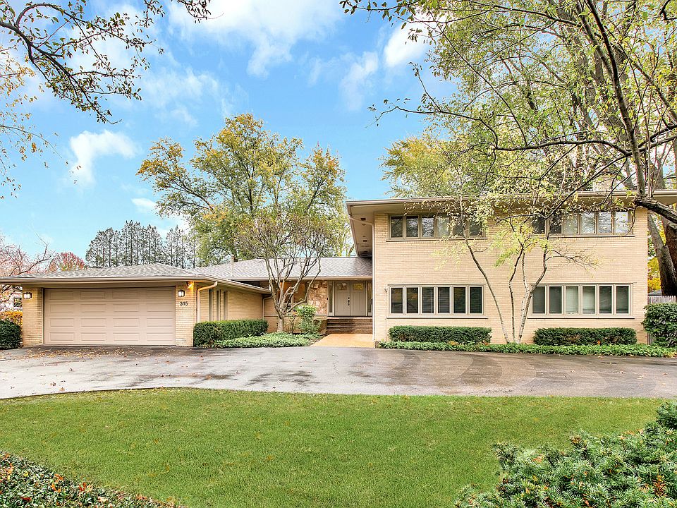 1st image of 315 Aspen Ln
