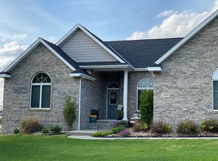 2303 W 35th St, Kearney, NE 68845