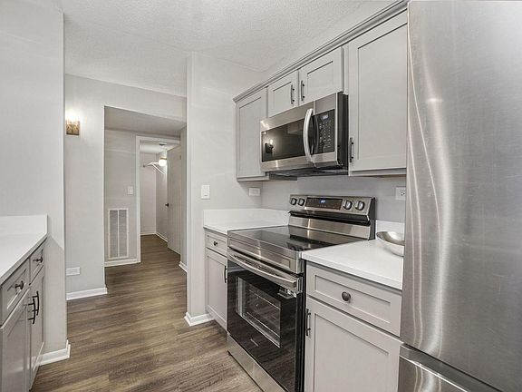 5th image of 509 Aurora Ave Unit 316