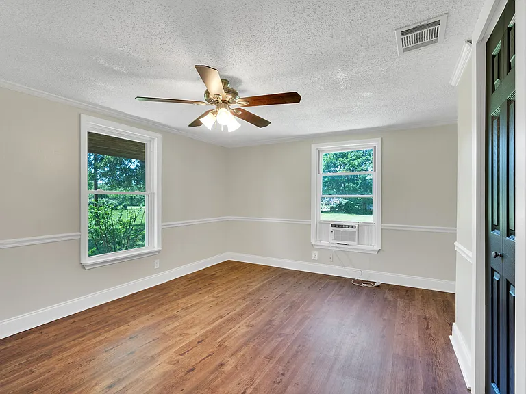 5425 County Road 319 — Photo 10