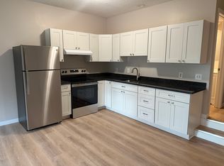 11 Platoz Dr #Z, Uncasville, CT 06382