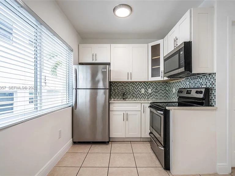 6971 Carlyle Ave #107 — Photo 6