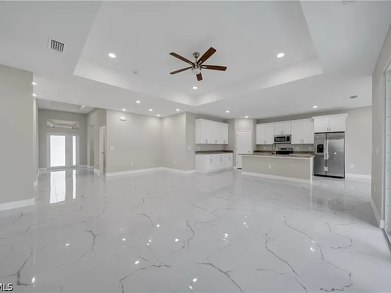 543 McArthur Blvd — Photo 4
