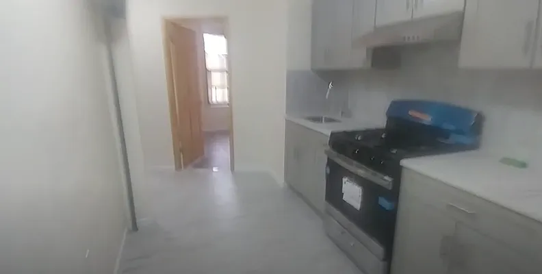 Rented by Downtown Mgt & Realty LLC | media 2