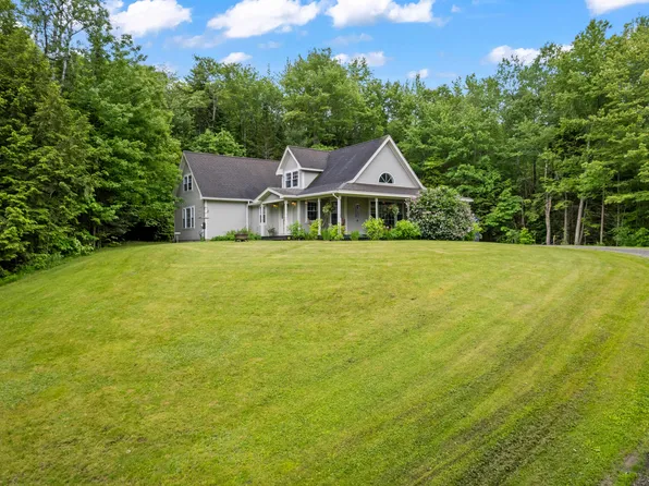 25 Deervale Road, Durham, ME 04222