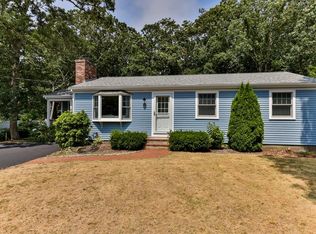 19 Highland Ave, North Falmouth, MA 02556