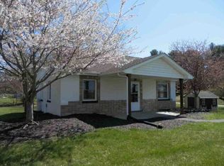 1653 Mount Tabor Rd APT 3, Blacksburg, VA 24060