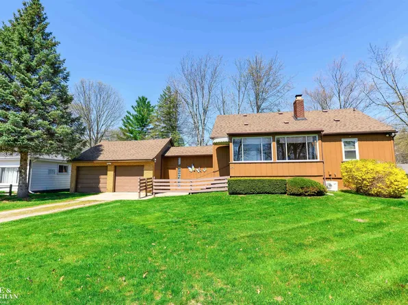 470 Dixie Blvd, Algonac, MI 48001