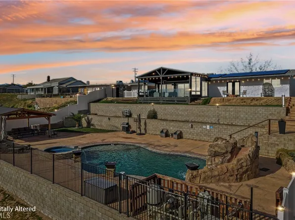 17487 Aspen St, Hesperia, CA 92345
