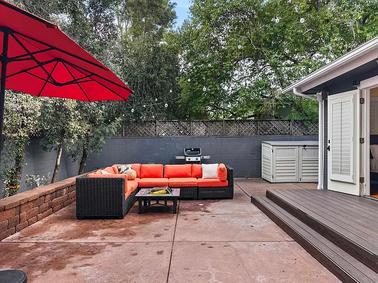 1865 Mission Cliff Dr — Photo 19