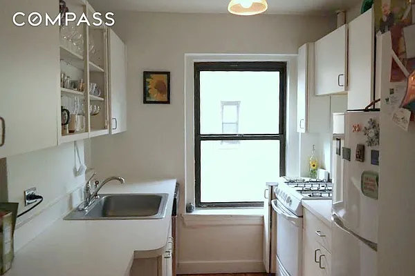 Rented by Compass | media 15