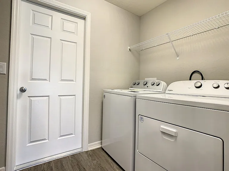 4466 Hummingbird Ln — Photo 13