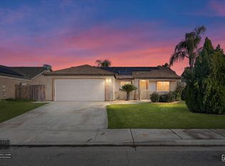 308 War Admiral Dr, Bakersfield, CA 93307