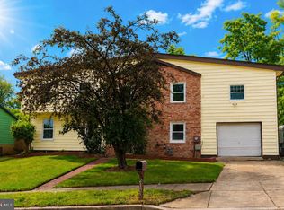 2103 Willowtree Ln, Temple Hills, MD 20748
